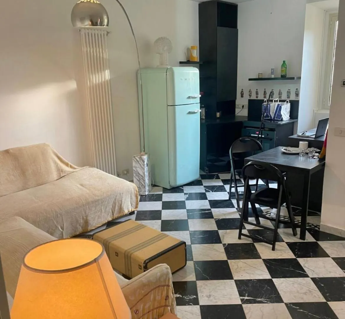 Appartement Quiet Luminous Flat Historical City Center Fast Wi-Fi Milaan Italië